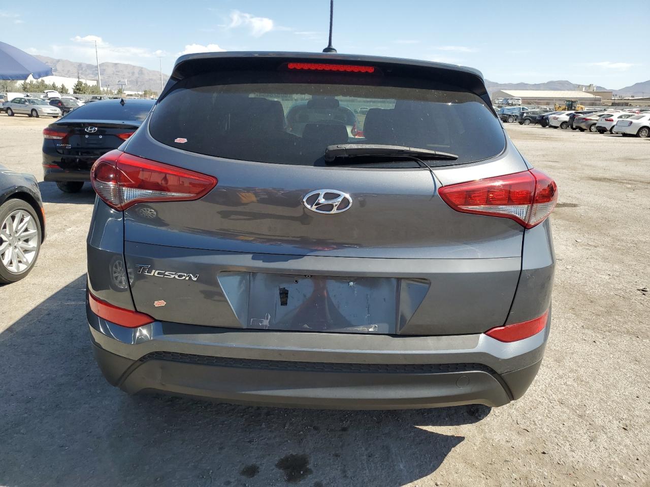 2016 Hyundai Tucson Se vin: KM8J23A44GU201769