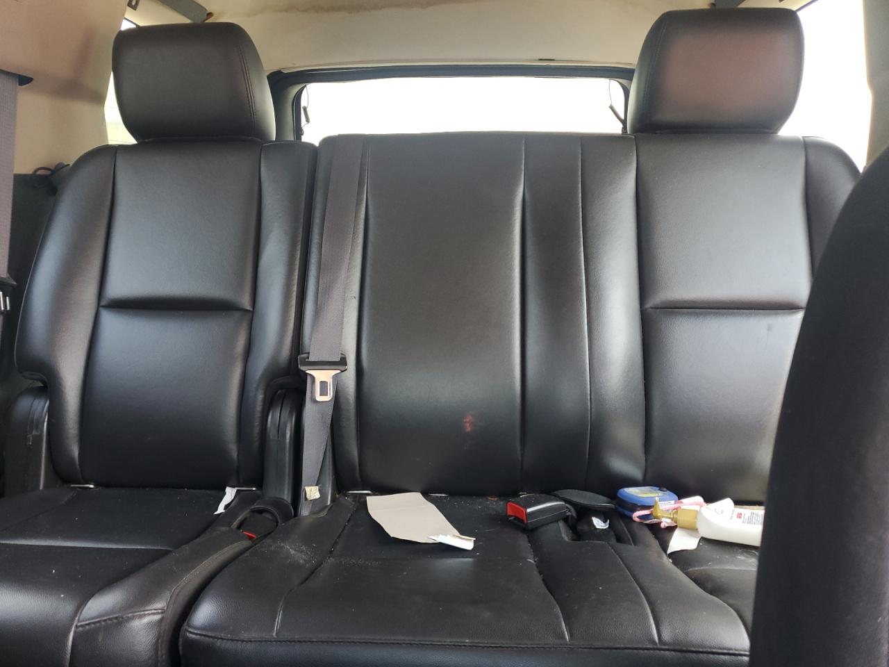 1GNSK4E08BR228482 2011 Chevrolet Tahoe K1500