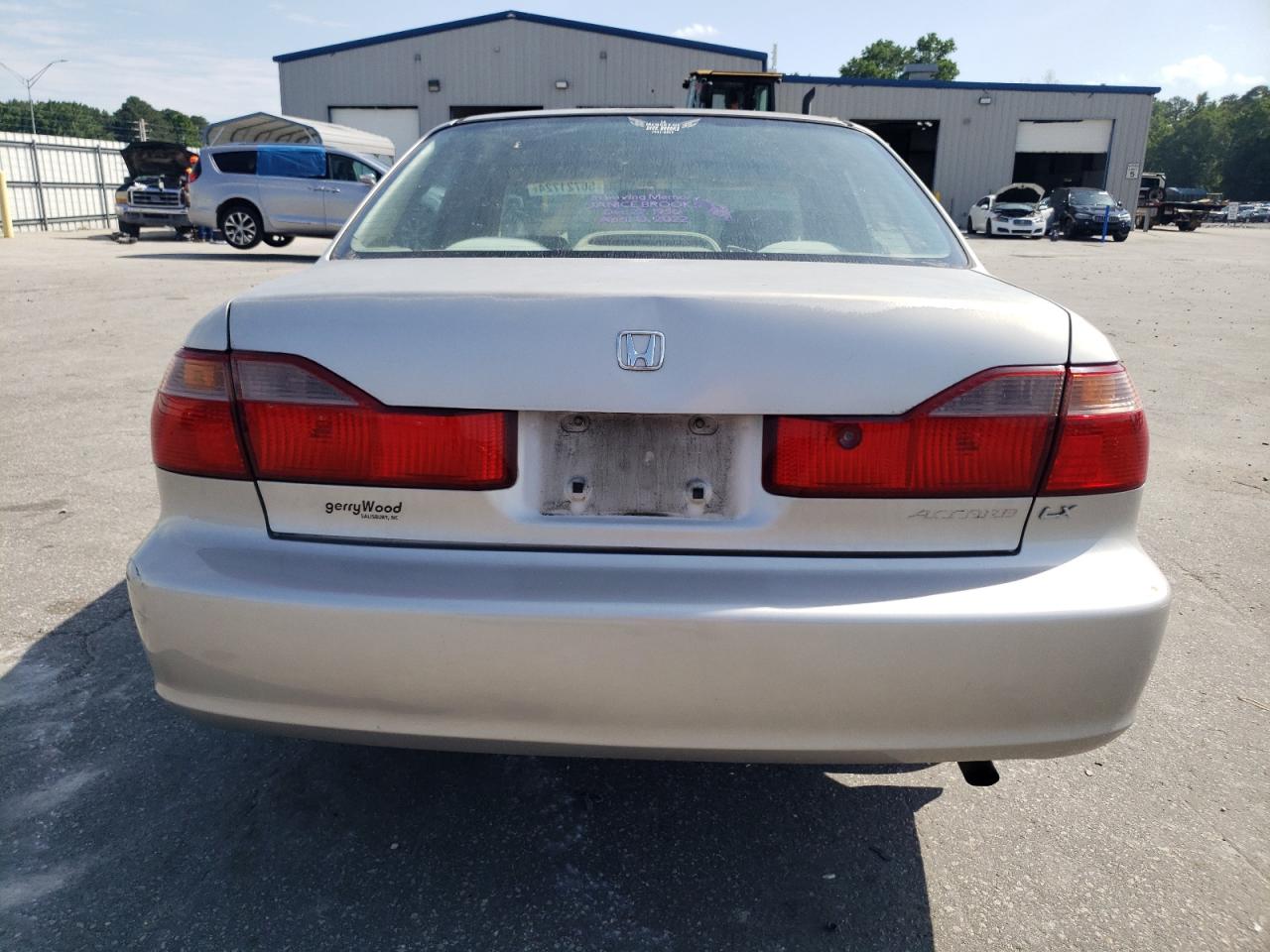 1HGCG5548XA093891 1999 Honda Accord Lx