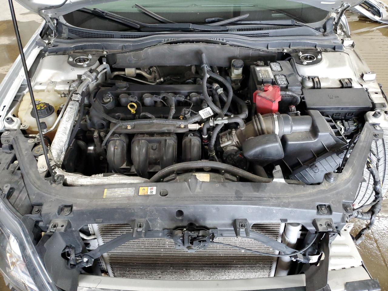 3FAHP0HA0CR382083 2012 Ford Fusion Se