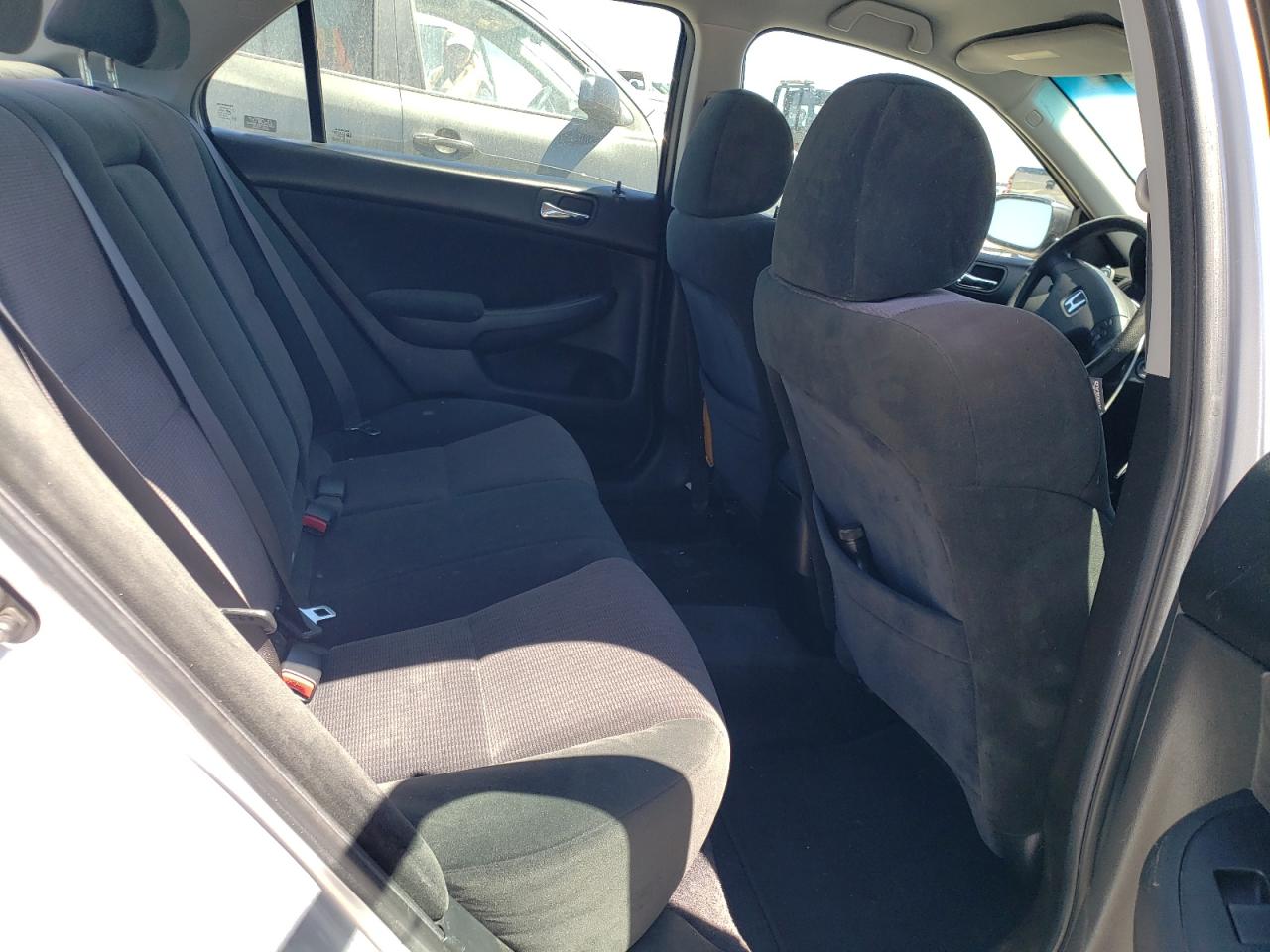 1HGCM56475A140848 2005 Honda Accord Lx