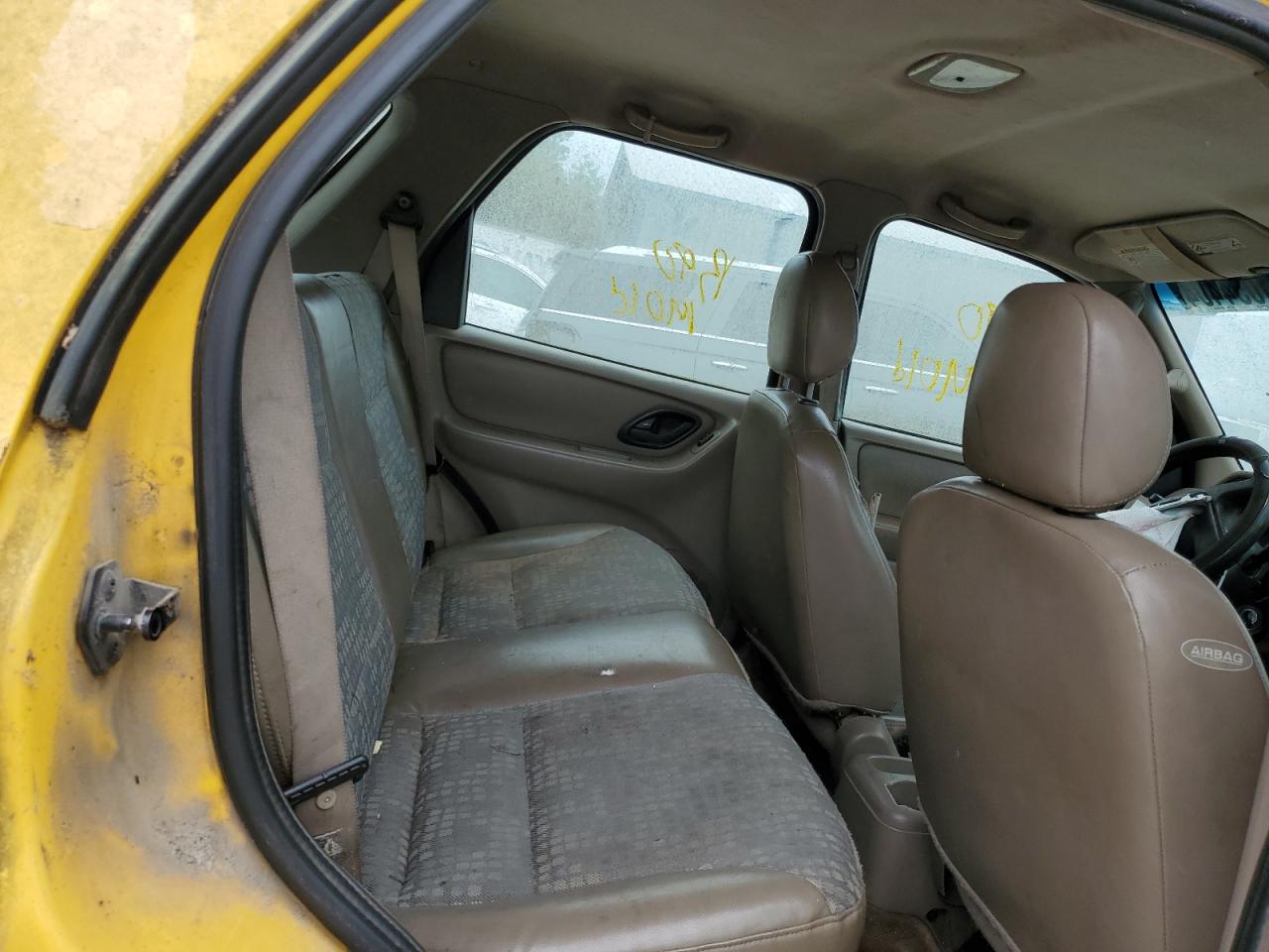 1FMCU02102KA51184 2002 Ford Escape Xls