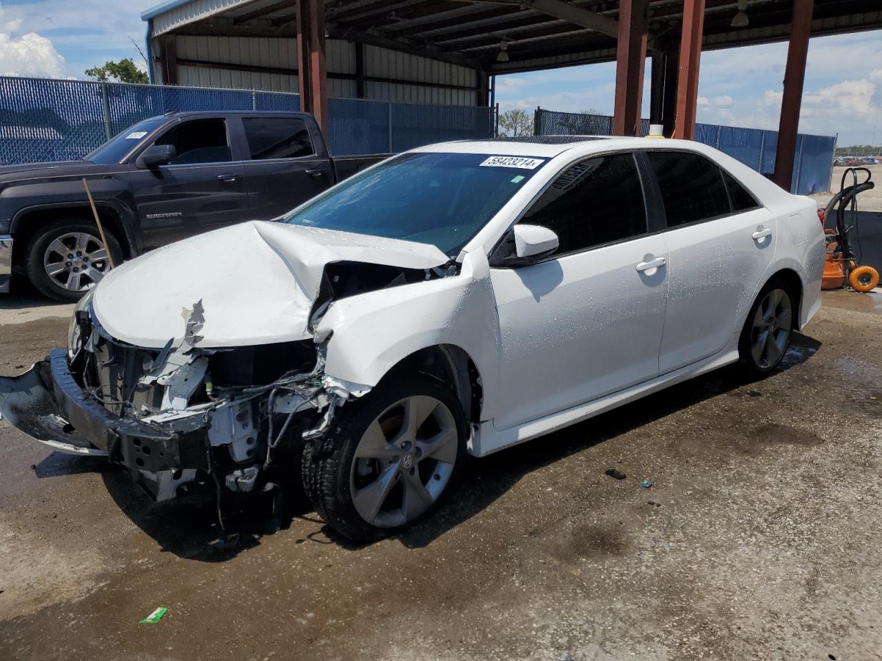 4T1BF1FK1EU822243 2014 Toyota Camry L