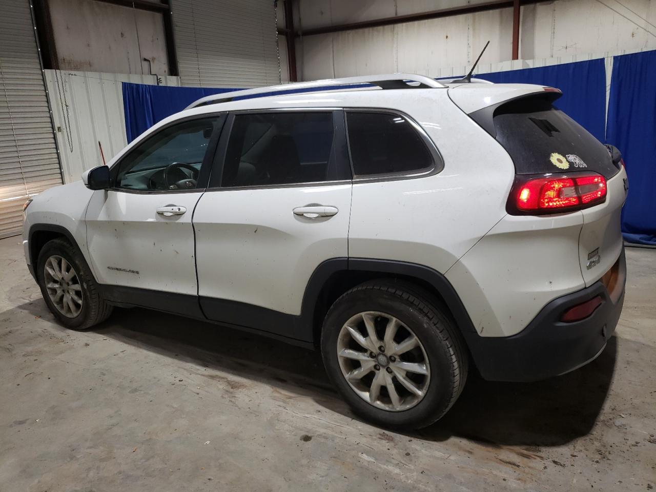 2015 Jeep Cherokee Limited vin: 1C4PJMDB9FW654760