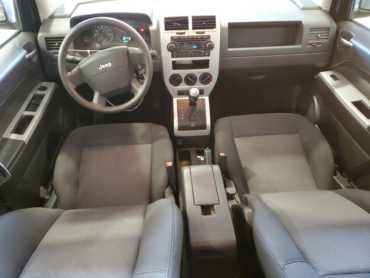 1J8FF47W08D639700 2008 Jeep Compass Sport