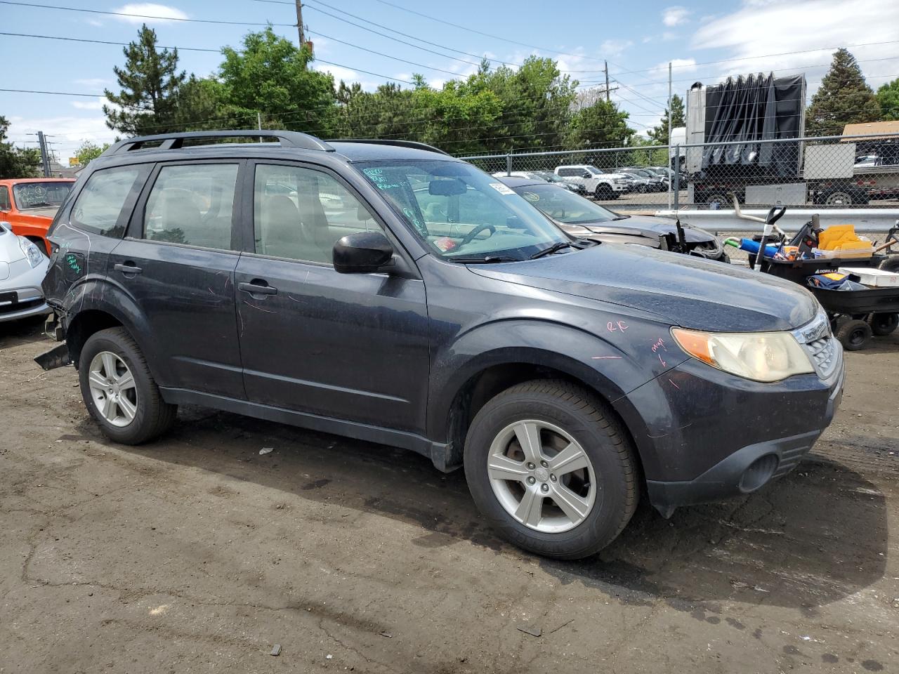 2013 Subaru Forester 2.5X vin: JF2SHABC7DH435525