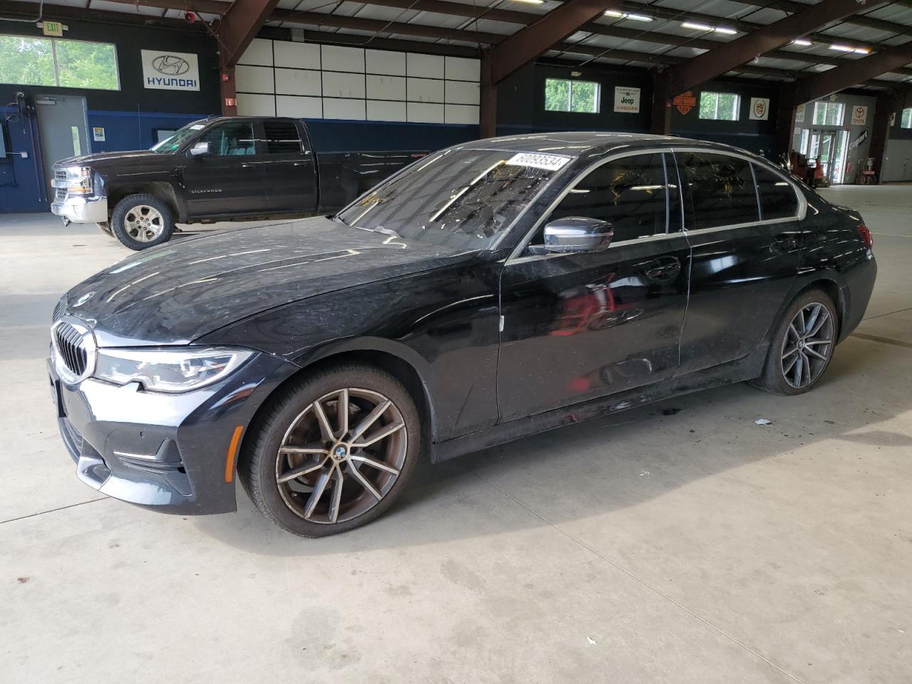 2019 BMW 330Xi vin: WBA5R7C55KAJ80856