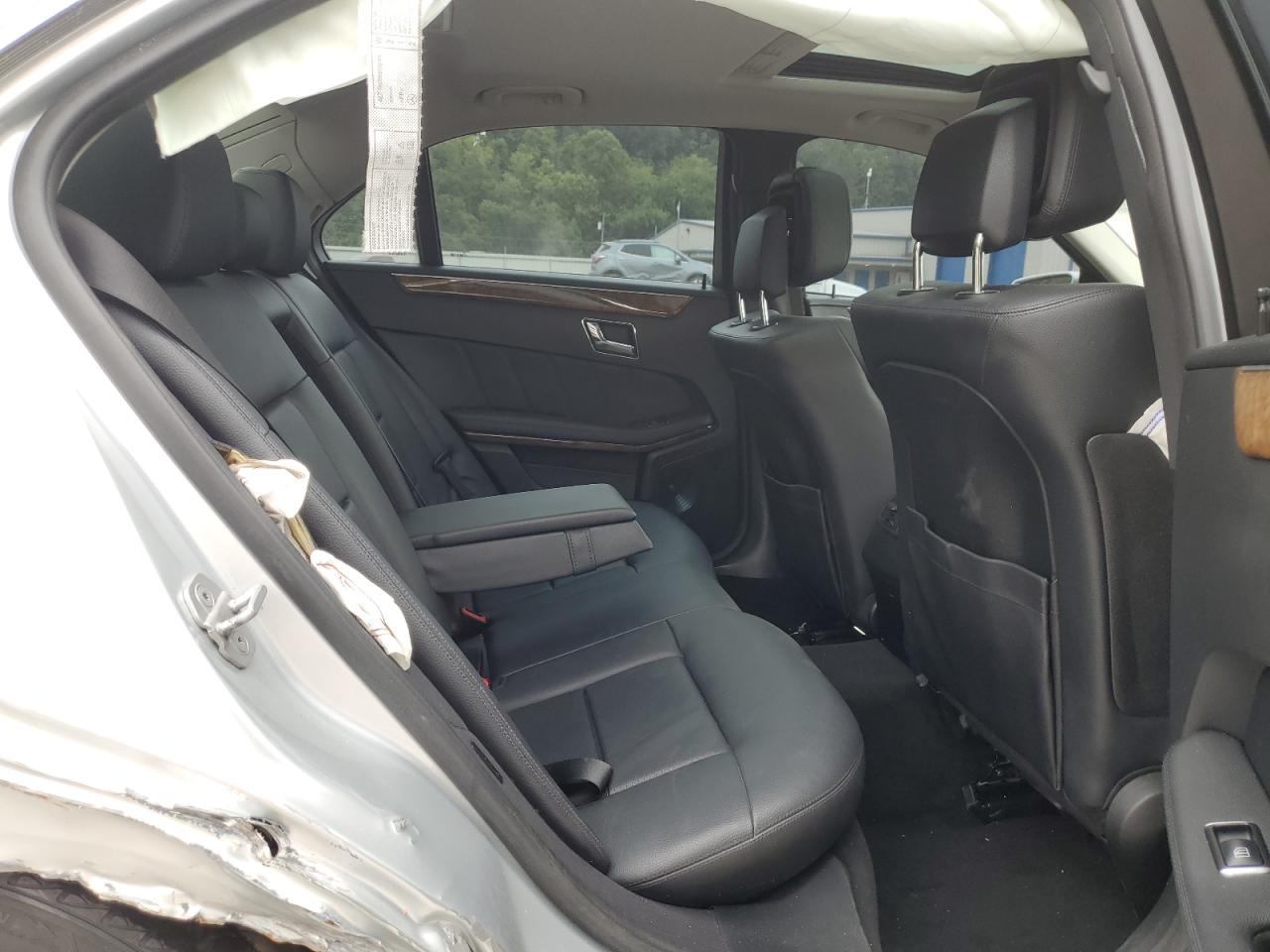 WDDHF8HBXBA411804 2011 Mercedes-Benz E 350 4Matic