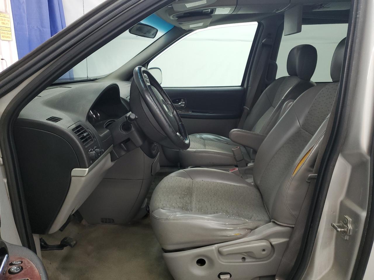 1GNDV33118D114108 2008 Chevrolet Uplander Lt