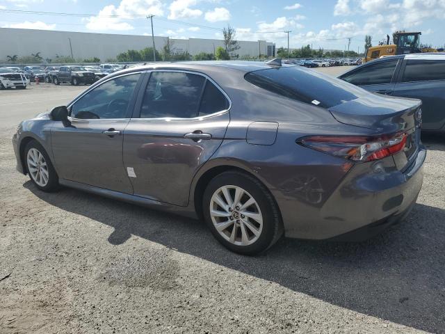 VIN 4T1C11AKXNU033356 2022 Toyota Camry, LE no.2