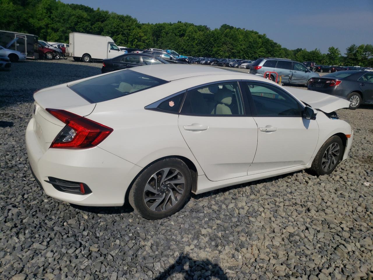 19XFC2F72GE237642 2016 Honda Civic Ex 19XFC2F72GE237642 2016 Honda Civic Ex