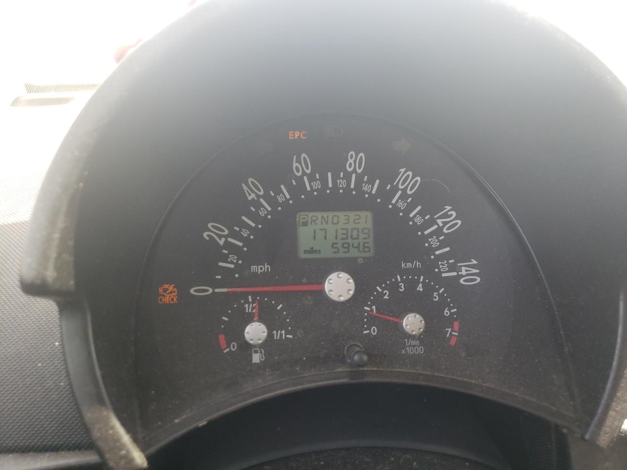 3VWCK21C11M442700 2001 Volkswagen New Beetle Gls