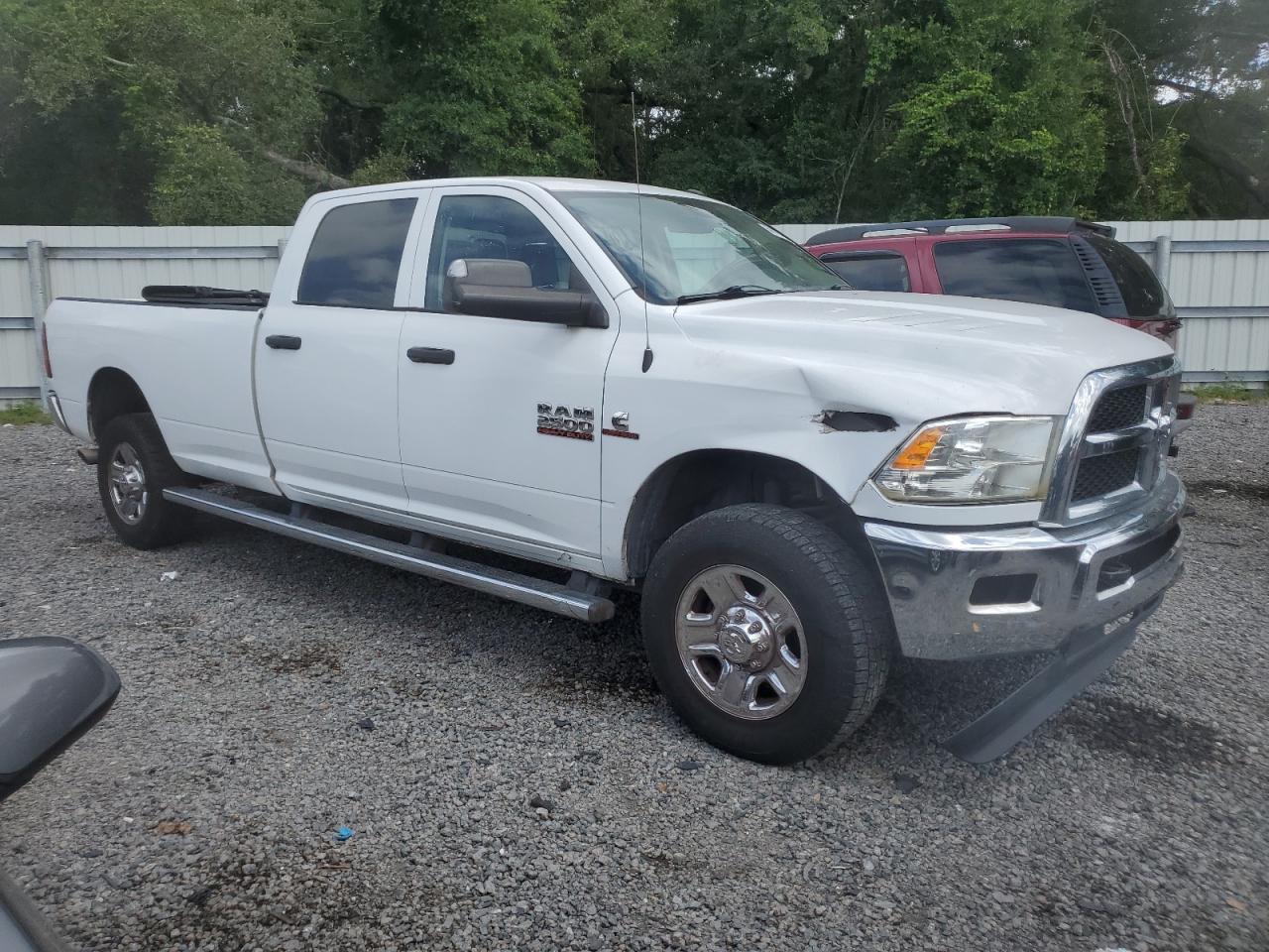 2018 Ram 2500 St vin: 3C6UR5HL8JG142197