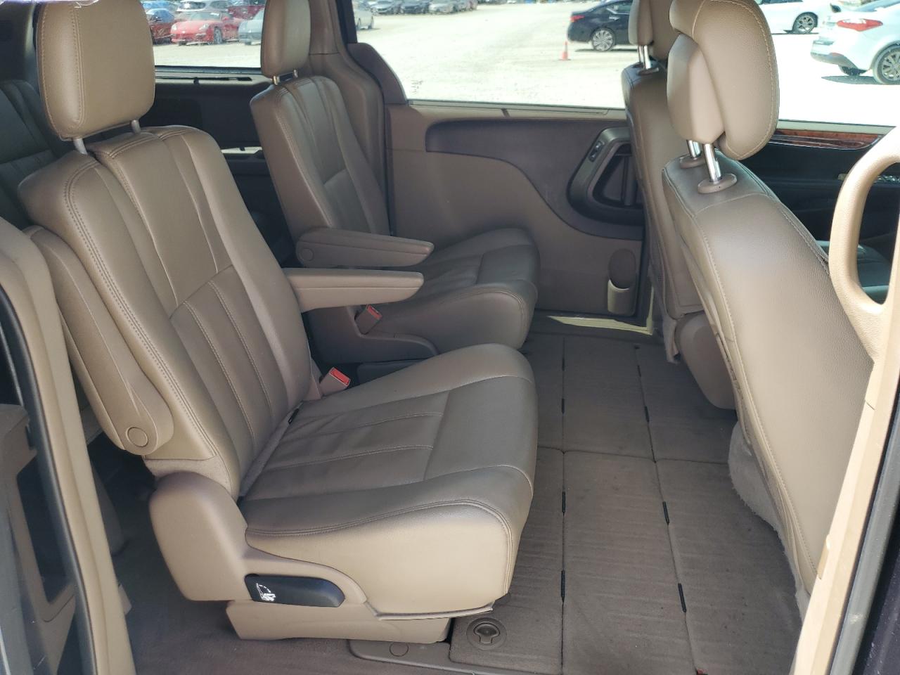 2C4RC1BG3ER303804 2014 Chrysler Town & Country Touring