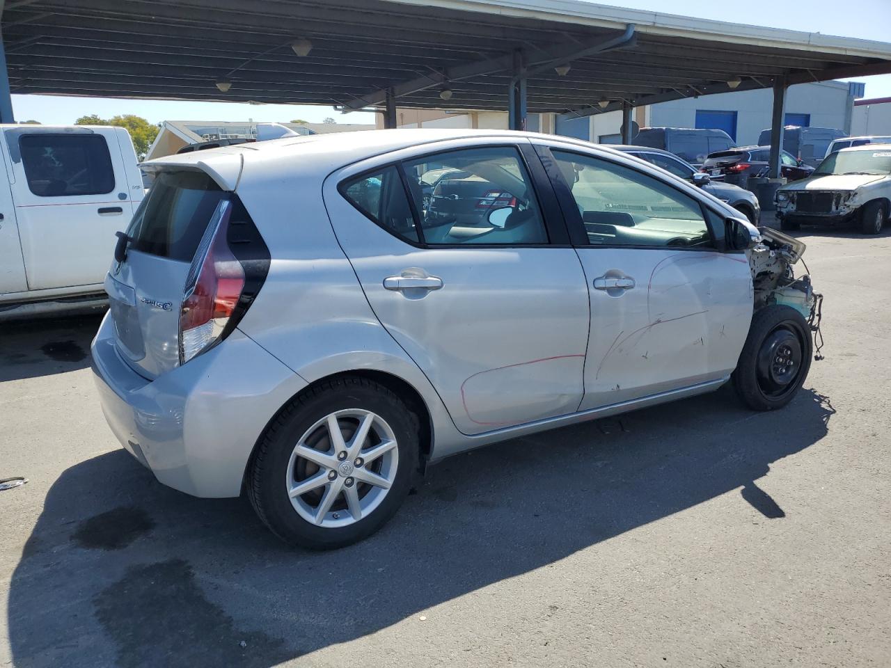 Lot #2924031080 2015 TOYOTA PRIUS C