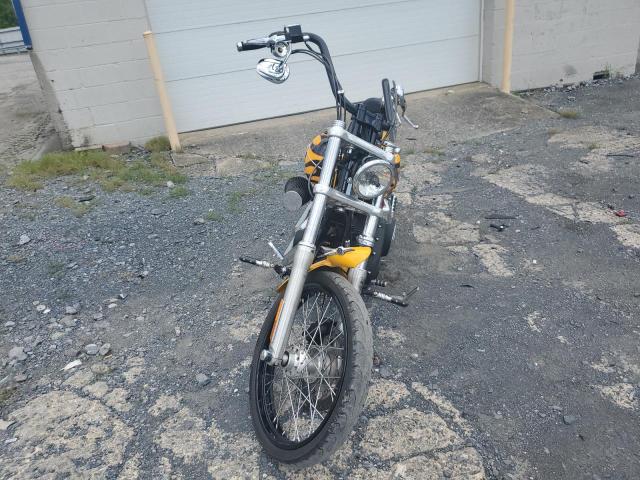 2011 HARLEY-DAVIDSON FXDWG 1HD1GP418BC304771