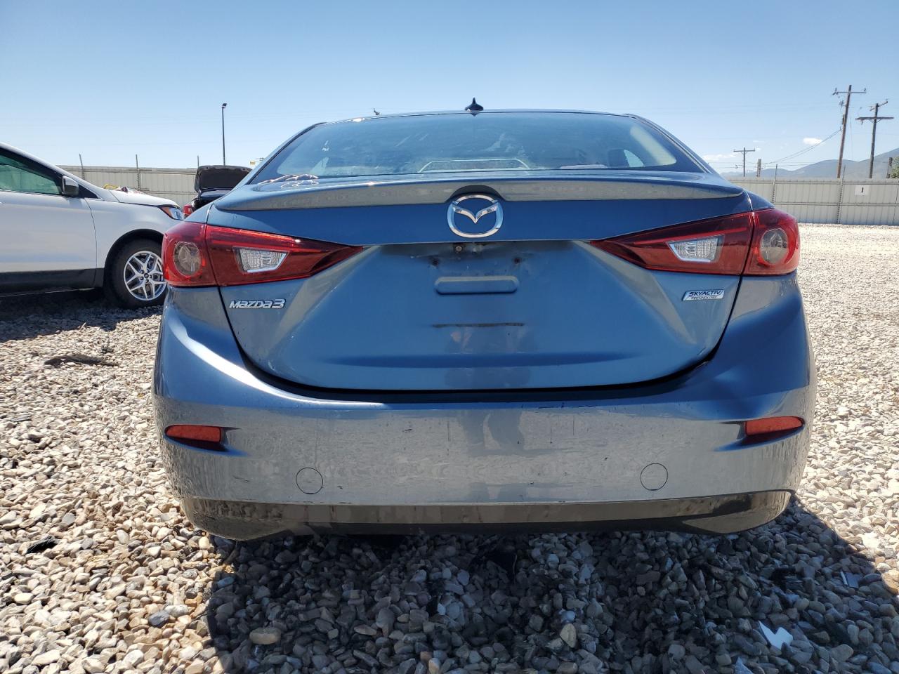 2014 Mazda 3 Touring vin: JM1BM1V75E1180473