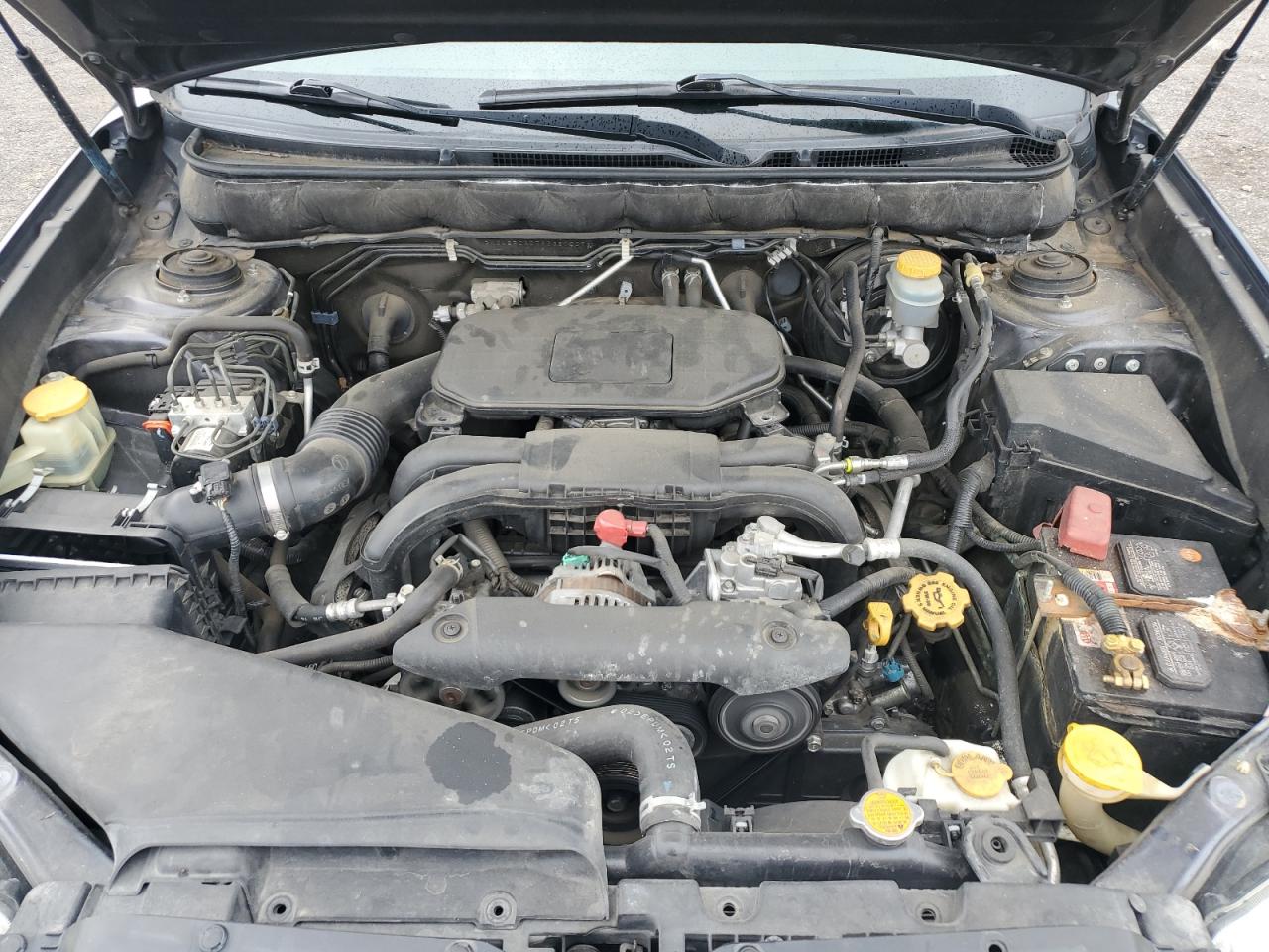 4S4BRCAC7A3381009 2010 Subaru Outback 2.5I