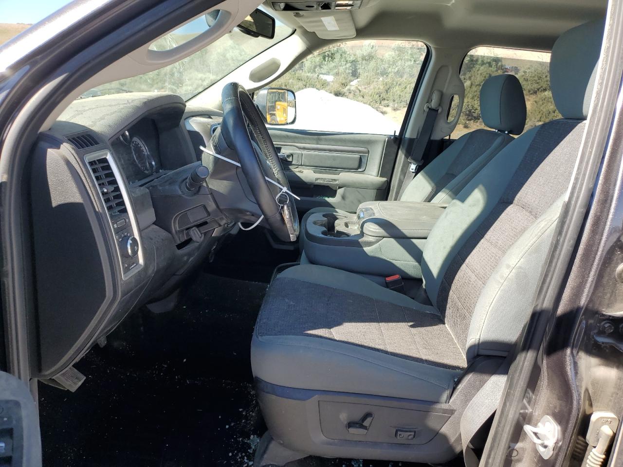 1C6RR7LM6GS115454 2016 Ram 1500 Slt