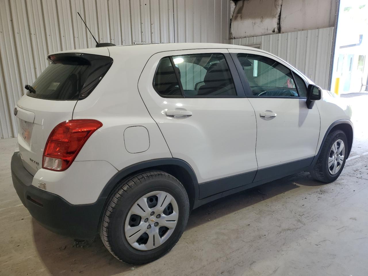 2015 Chevrolet Trax Ls vin: KL7CJKSB3FB131230