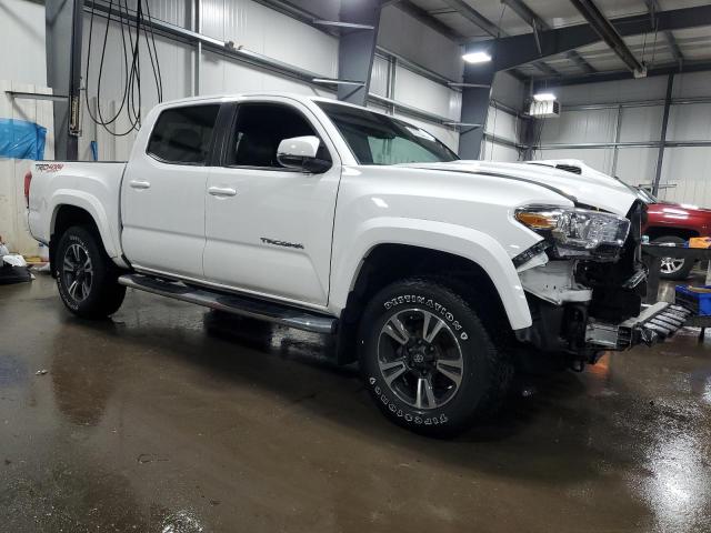 VIN 3TMCZ5AN1JM140924 2018 Toyota Tacoma, Double Cab no.4