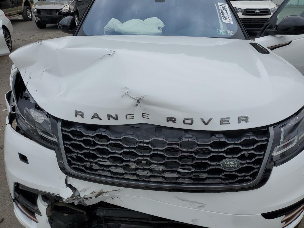 SALYL2RX4JA774312 2018 Land Rover Range Rover Velar R-Dynamic Se