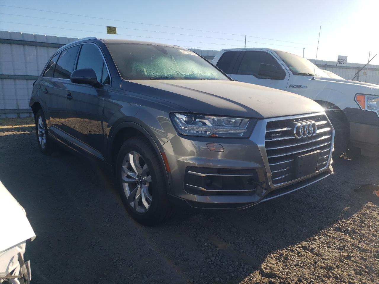 WA1LHAF73JD017427 2018 Audi Q7 Premium Plus