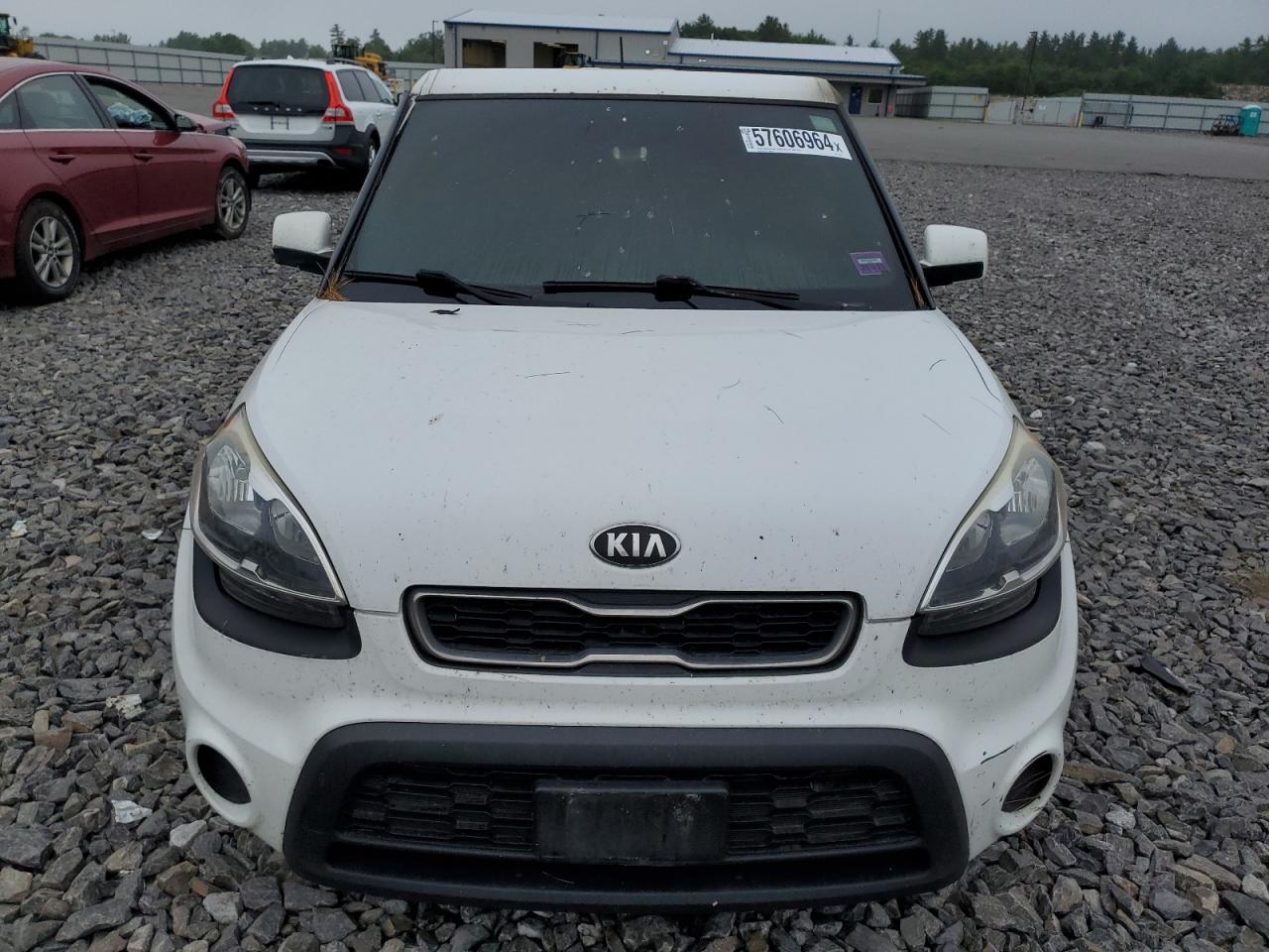 2013 Kia Soul vin: KNDJT2A51D7765183