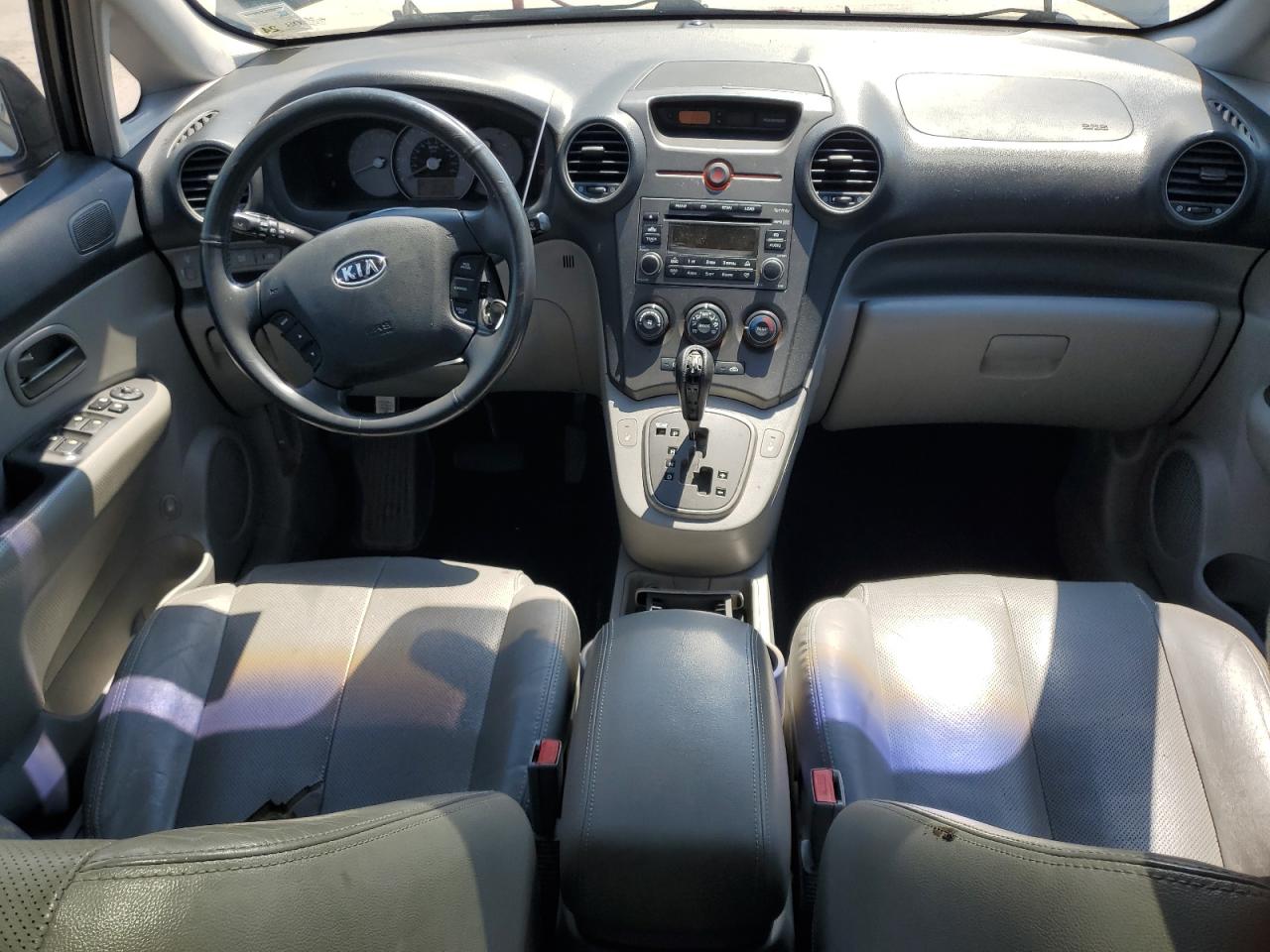 KNAFG526877097578 2007 Kia Rondo Lx