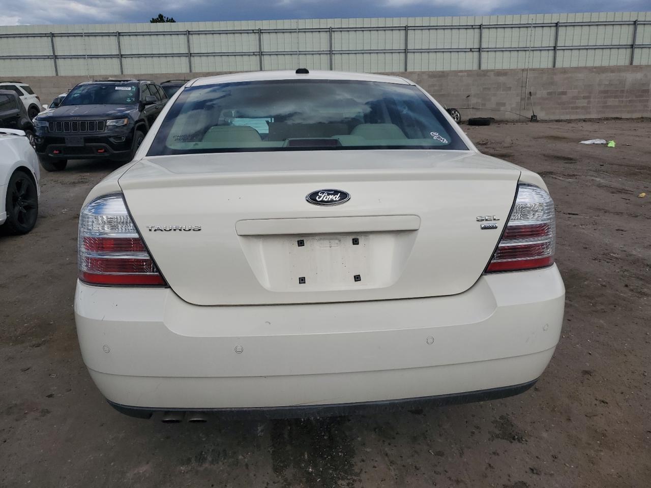 1FAHP27W49G121256 2009 Ford Taurus Sel