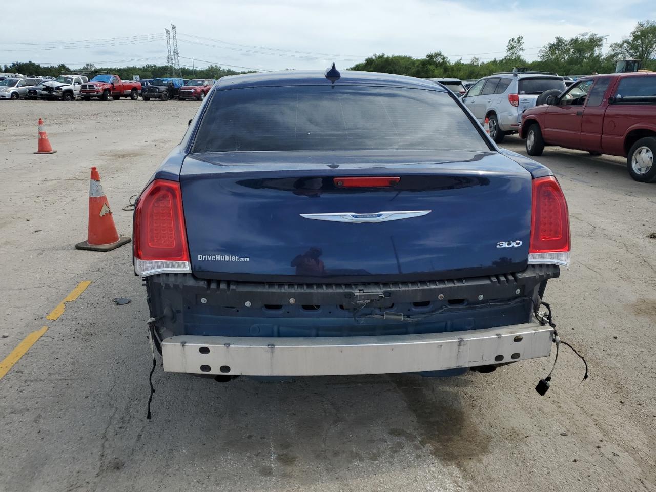 2C3CCAAG7FH929729 2015 Chrysler 300 Limited