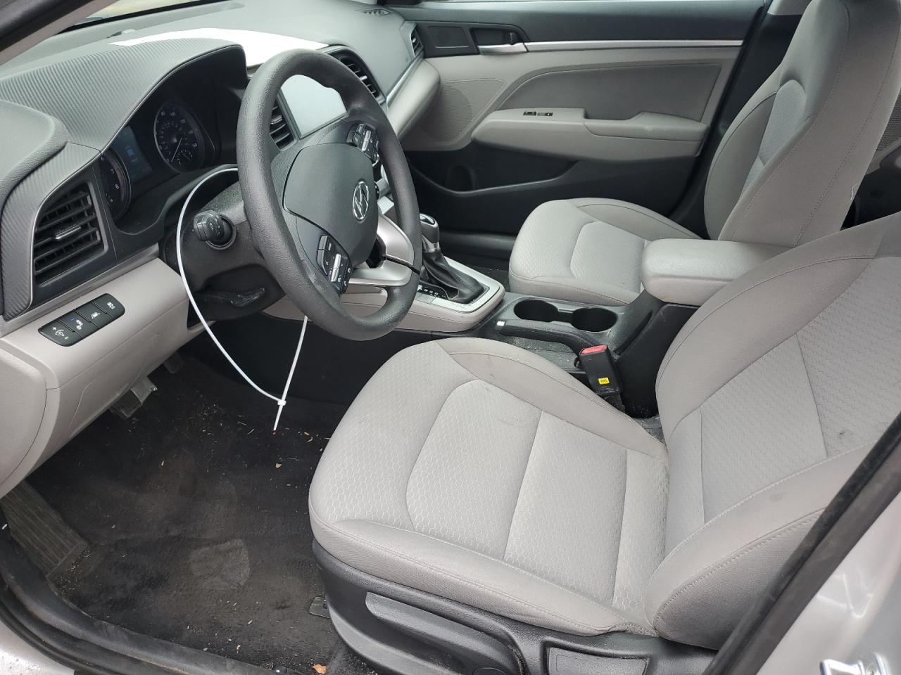 KMHD84LF7KU755929 2019 Hyundai Elantra Sel