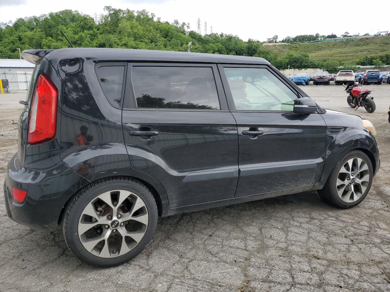 2013 Kia Soul + vin: KNDJT2A61D7749414