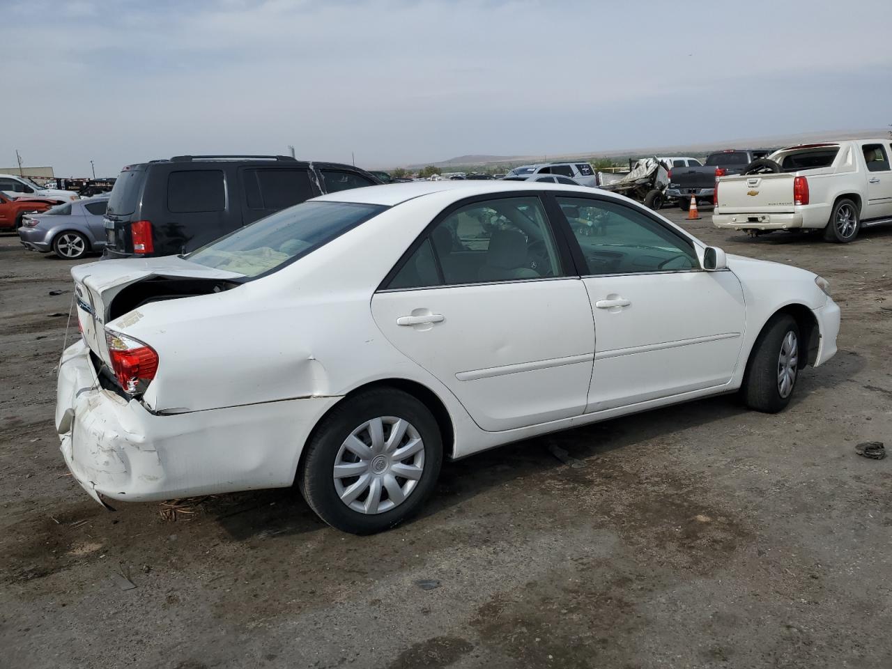 4T1BE32K75U007744 2005 Toyota Camry Le