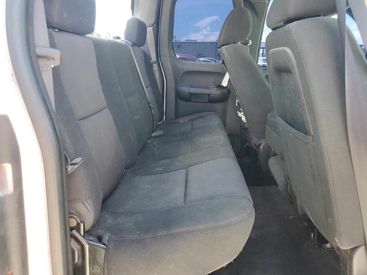 1GCRKREA3CZ156881 2012 Chevrolet Silverado K1500 Ls