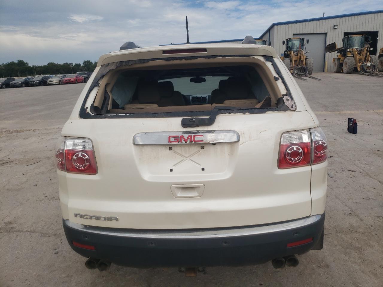 1GKKRSED4BJ291206 2011 GMC Acadia Slt-2