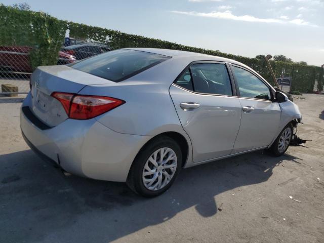 2018 Toyota Corolla L VIN: 5YFBURHE9JP741224 Lot: 57140684