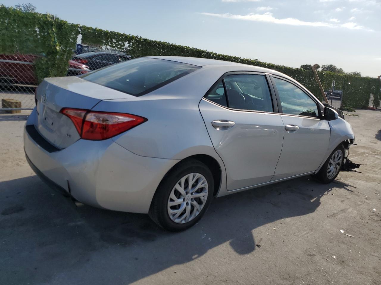 5YFBURHE9JP741224 2018 Toyota Corolla L