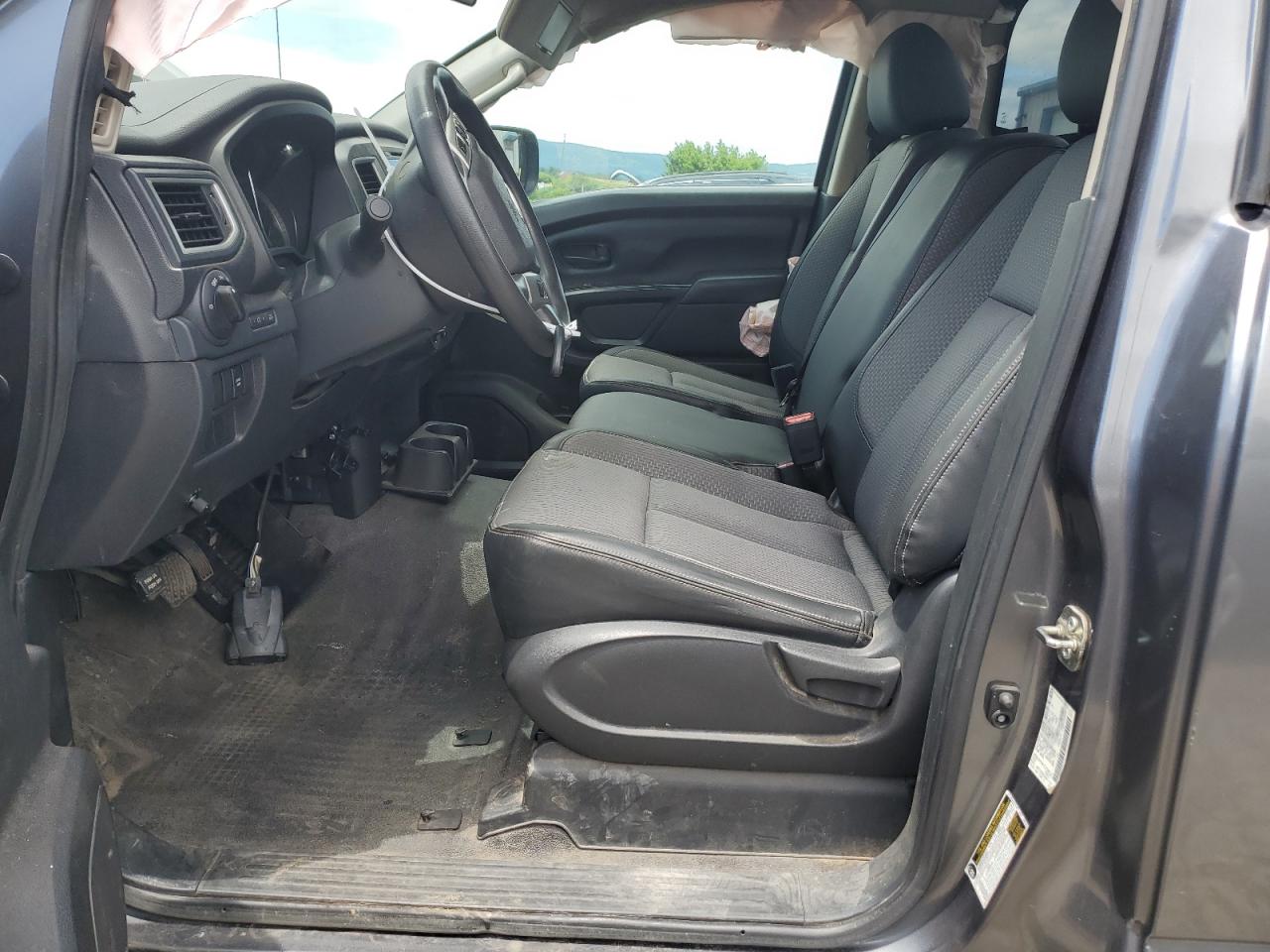 1N6BA1RP4HN520855 2017 Nissan Titan Xd S