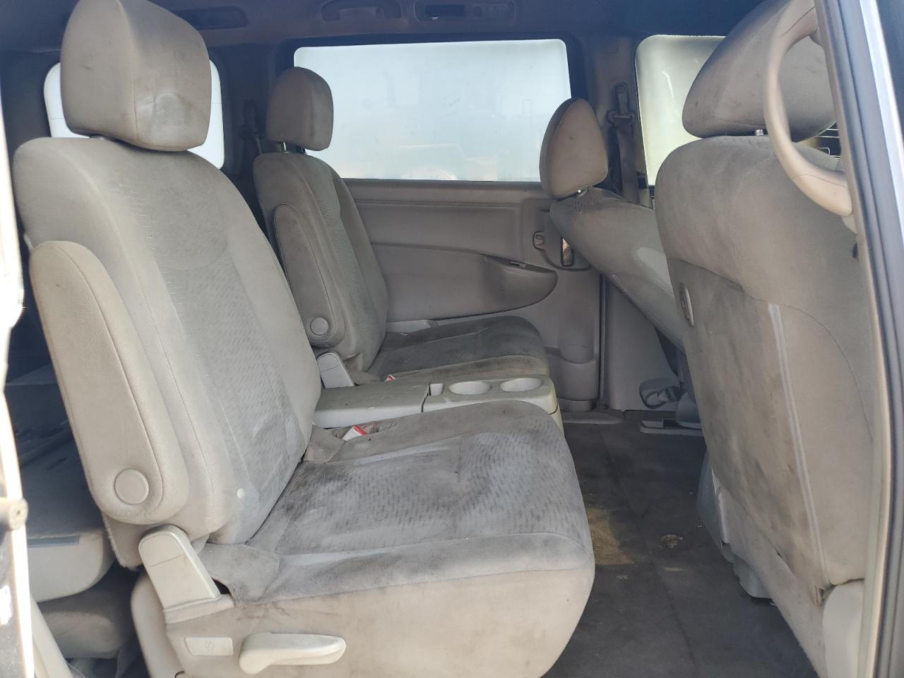 JN8AE2KP8F9122867 2015 Nissan Quest S