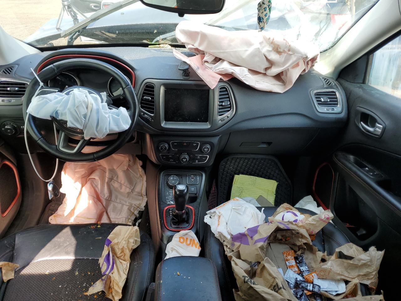 3C4NJDDB3KT709694 2019 Jeep Compass Trailhawk