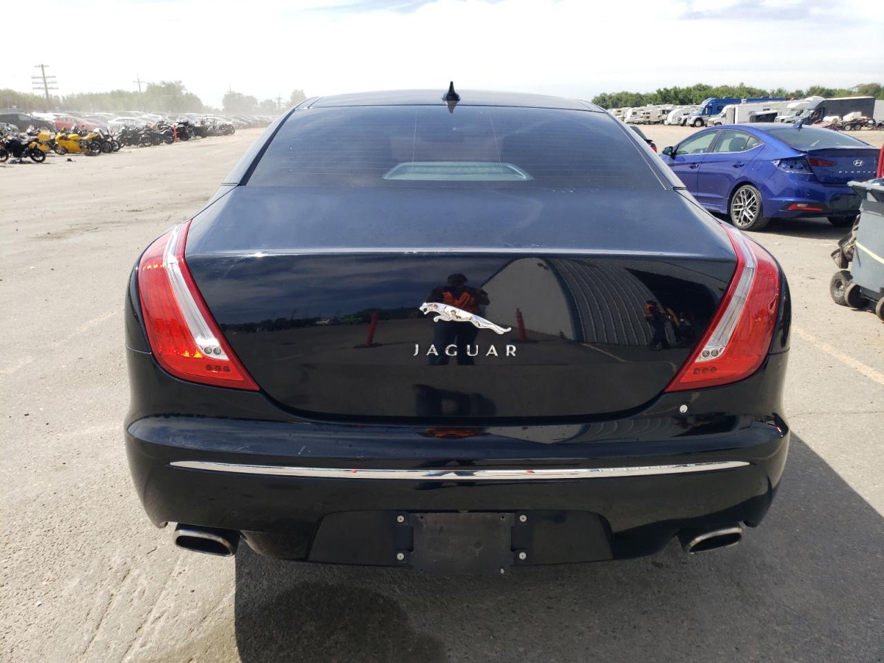 SAJWJ1CD4D8V45672 2013 Jaguar Xj
