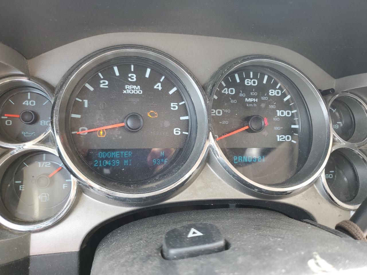 3GCRKSEA0AG204762 2010 Chevrolet Silverado K1500 Lt