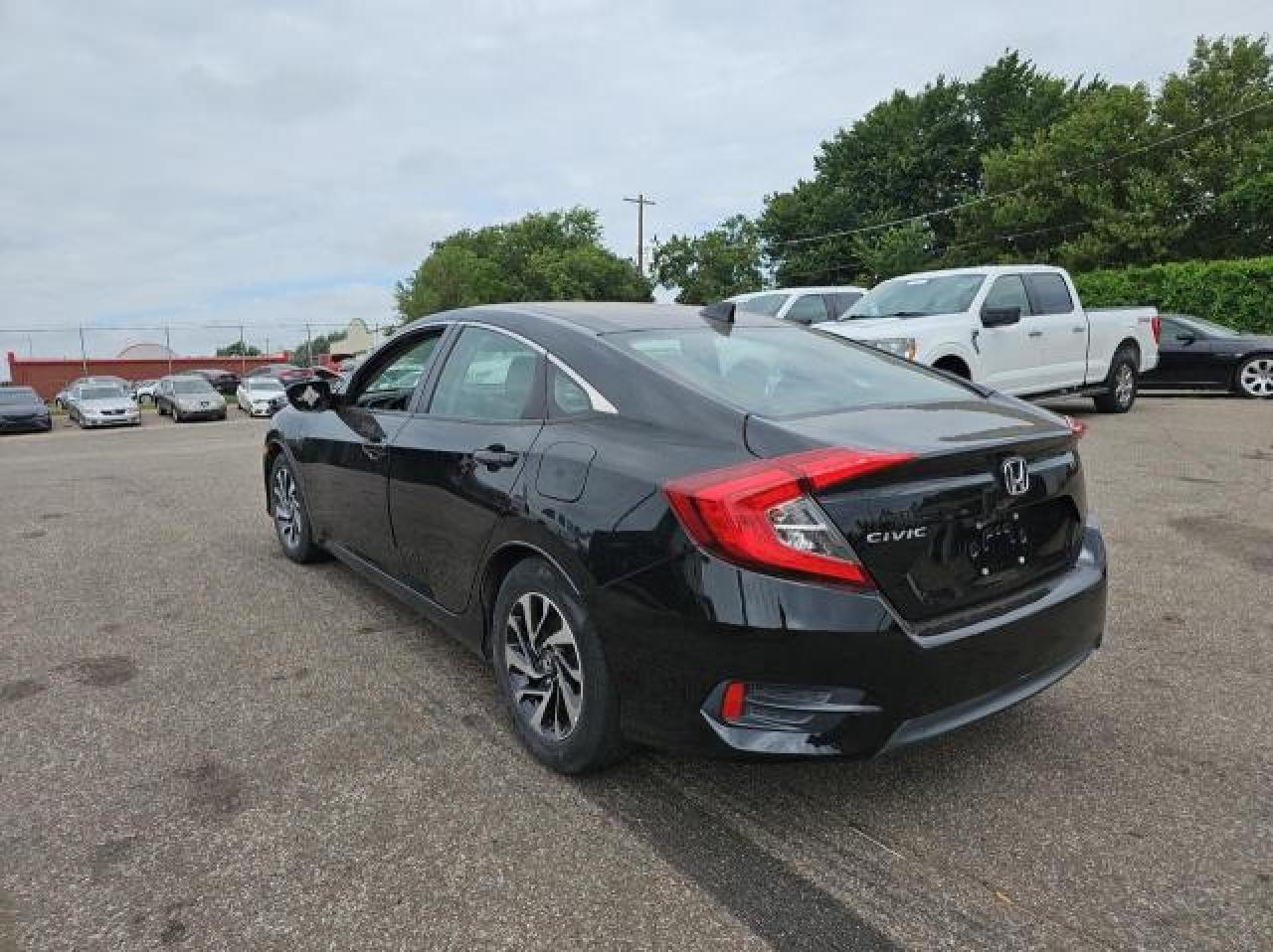 2017 Honda Civic Ex vin: 19XFC2F77HE019164