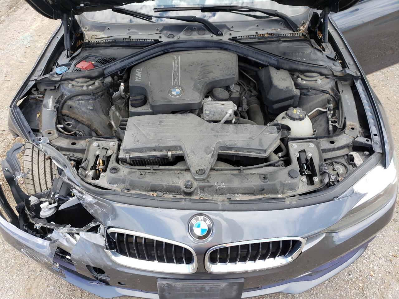 WBA8A3C58GK690455 2016 BMW 320 Xi