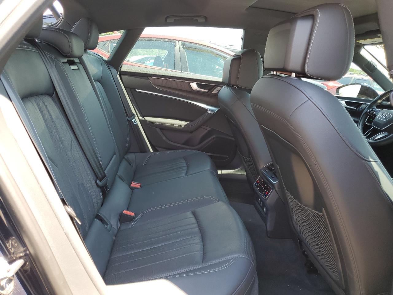 WAUV2AF25KN024926 2019 Audi A7 Prestige S-Line