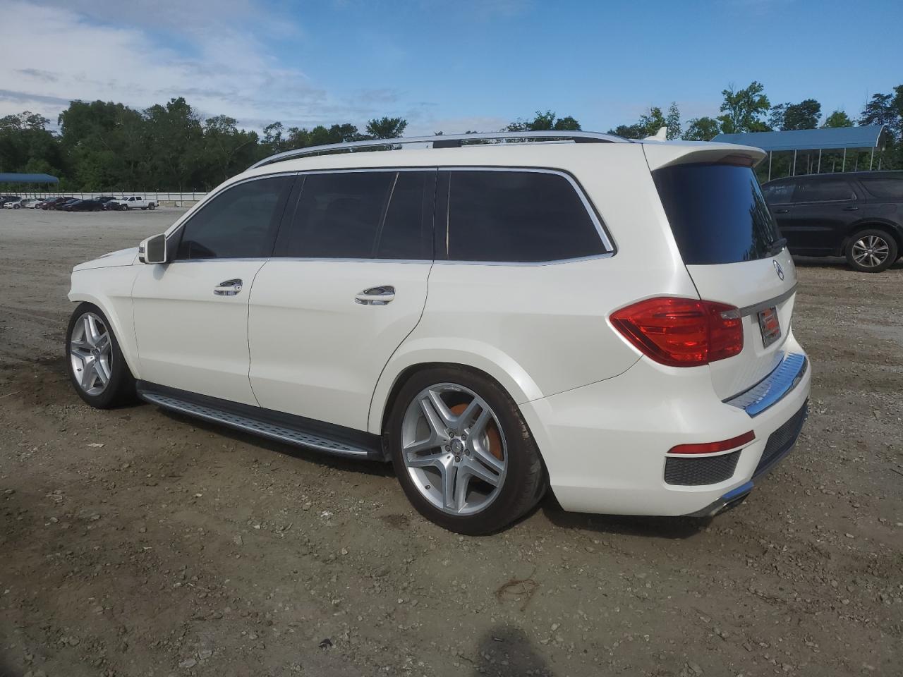 2013 Mercedes-Benz Gl 550 4Matic vin: 4JGDF7DE4DA171053