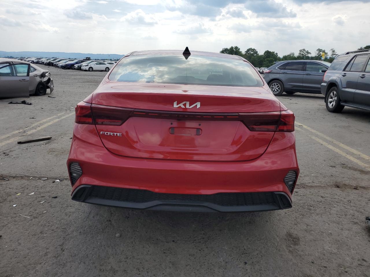 3KPF24AD2NE496494 2022 Kia Forte Fe