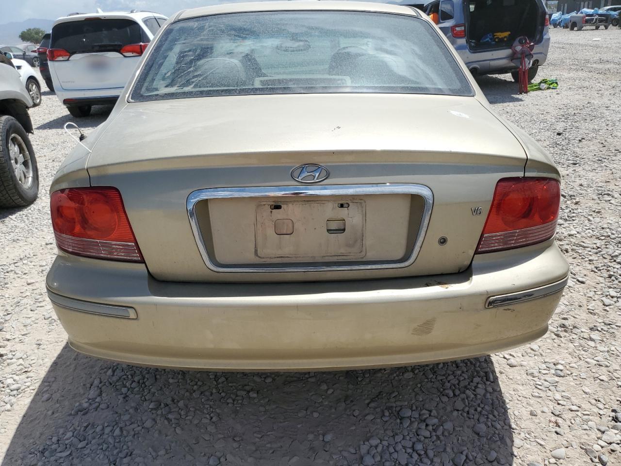 KMHWF35H14A959833 2004 Hyundai Sonata Gls