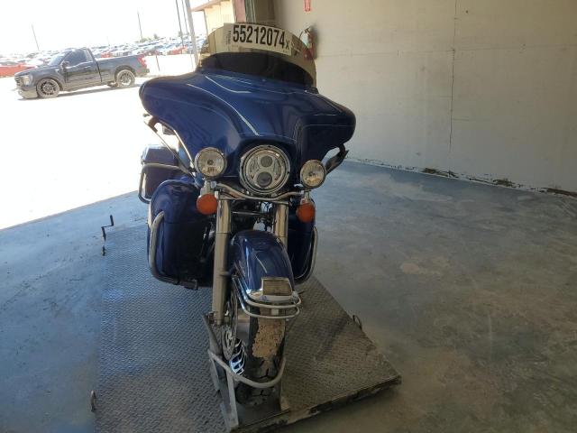 2009 HARLEY-DAVIDSON FLHTCU 1HD1FC4139Y636674